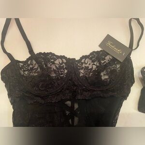NWT Fredrick’s of Hollywood Stephanie Rose Lingerie Black w/Thong Size Medium
